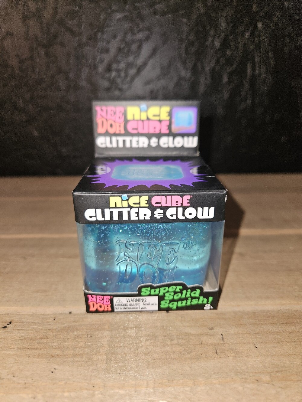 BLUE Glitter & Glow Needoh Nice Cube
